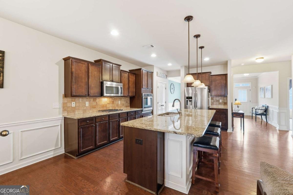 7232 Lake Sterling Boulevard Flowery Branch - Photo 9