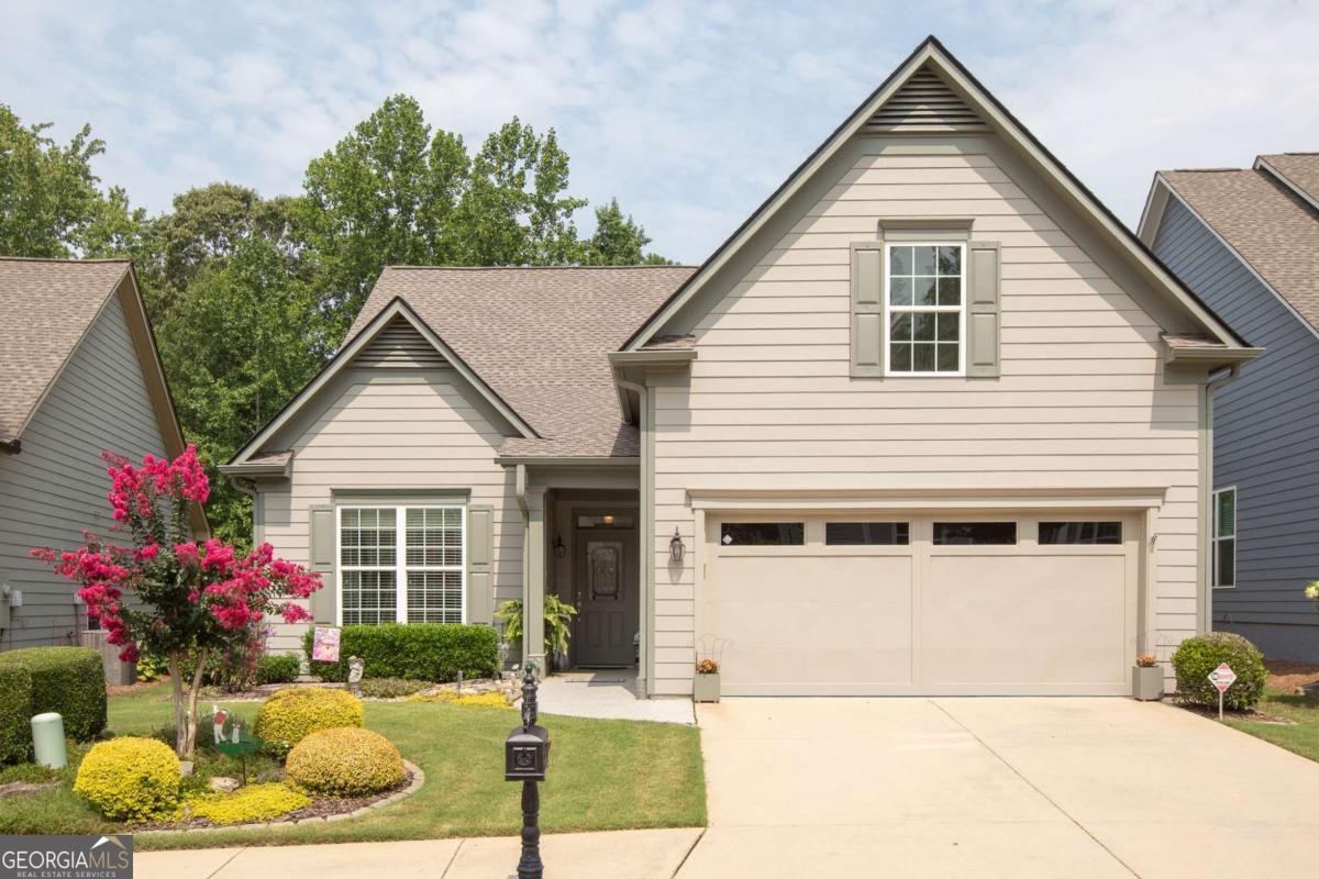 3688 Majestic Oak Drive Gainesville - main photo