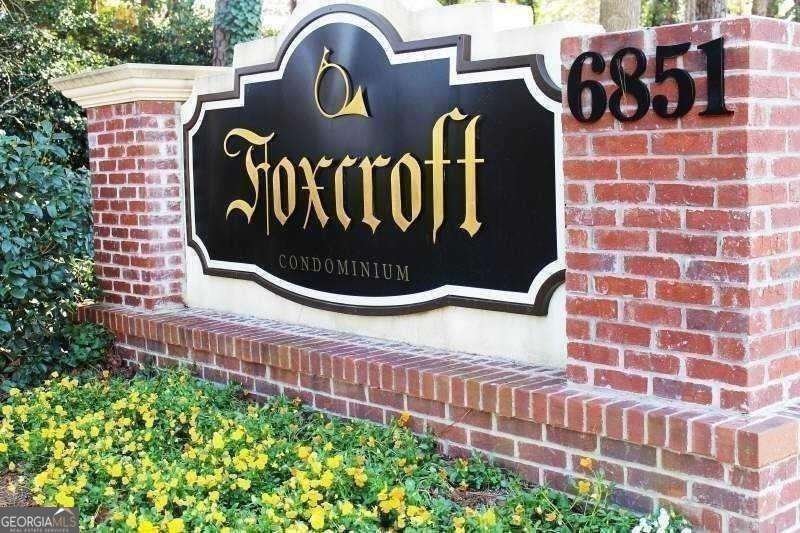 6851 Roswell Road Atlanta - main photo