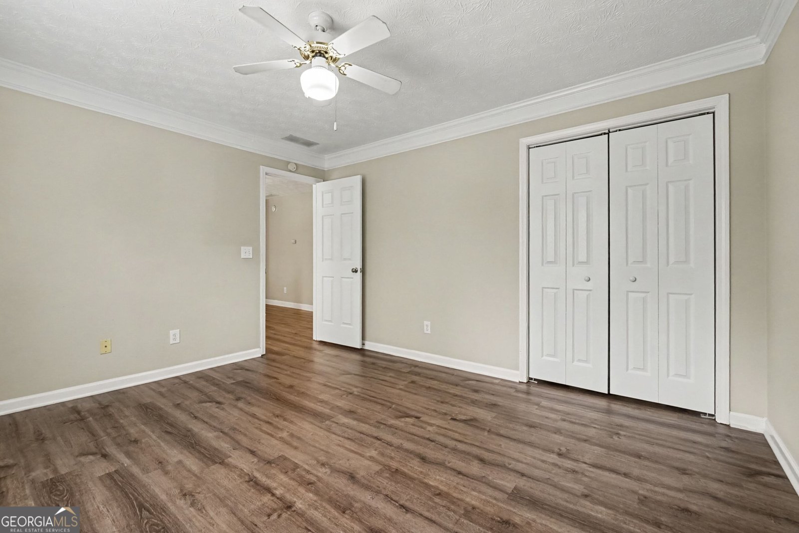 213 Powers Court Woodstock - Photo 17