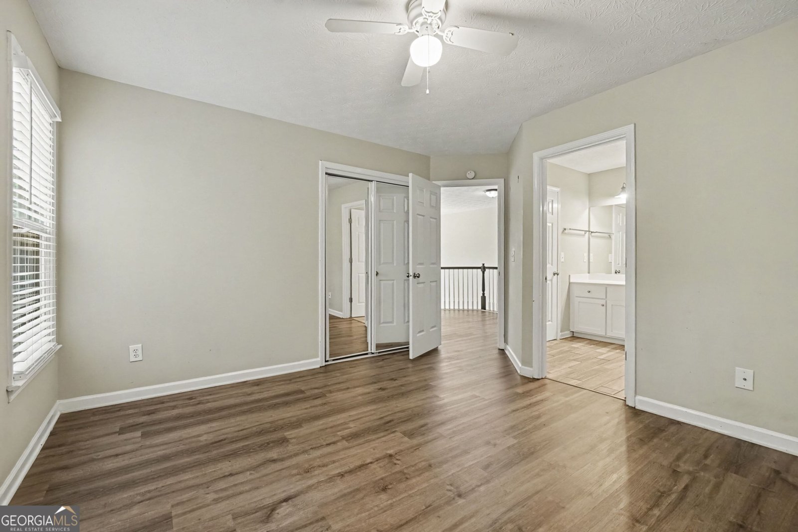 213 Powers Court Woodstock - Photo 19