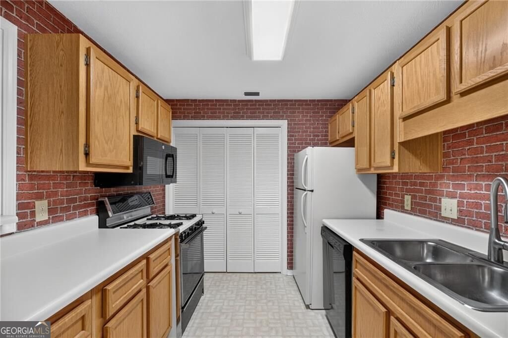1010 Gettysburg Place Sandy Springs - Photo 14