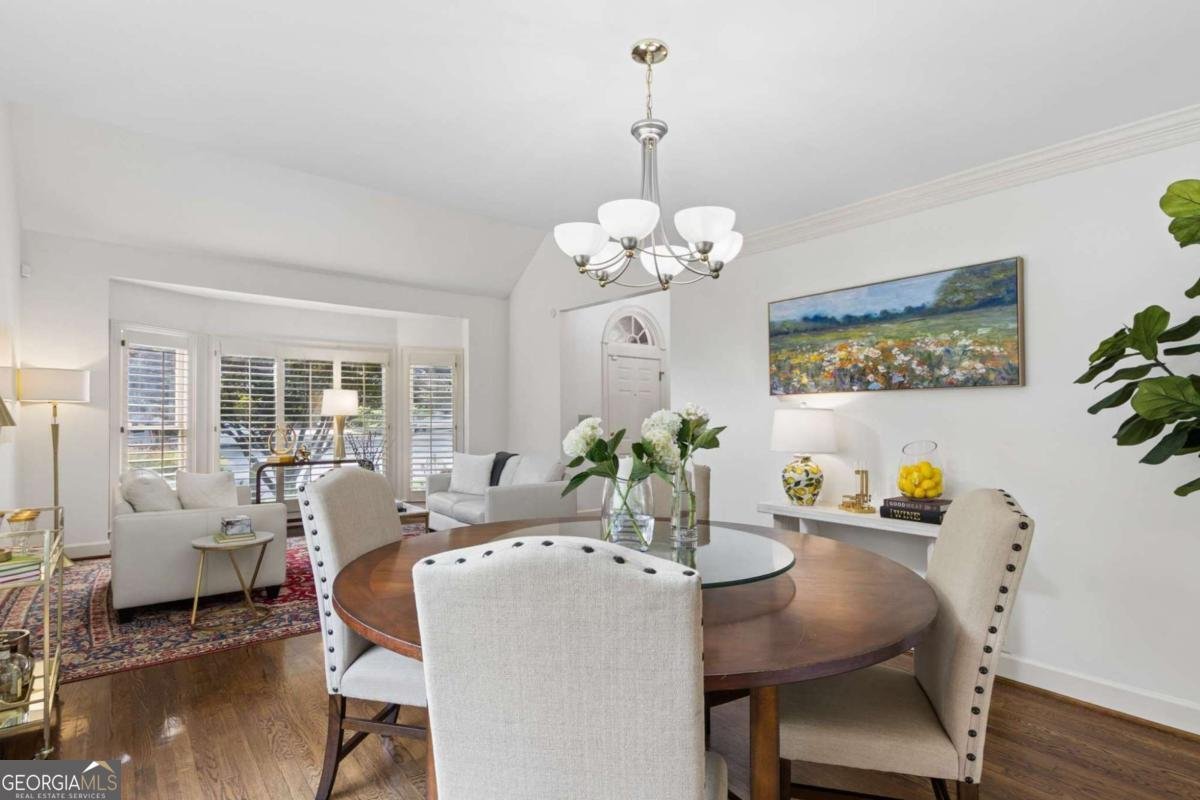 440 Greenlaurel Drive Sandy Springs - Photo 8