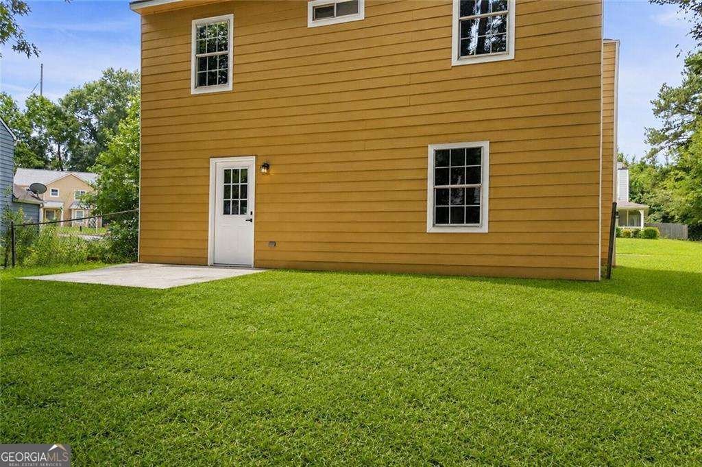 1044 Autumn Crest Court Stone Mountain - Photo 19