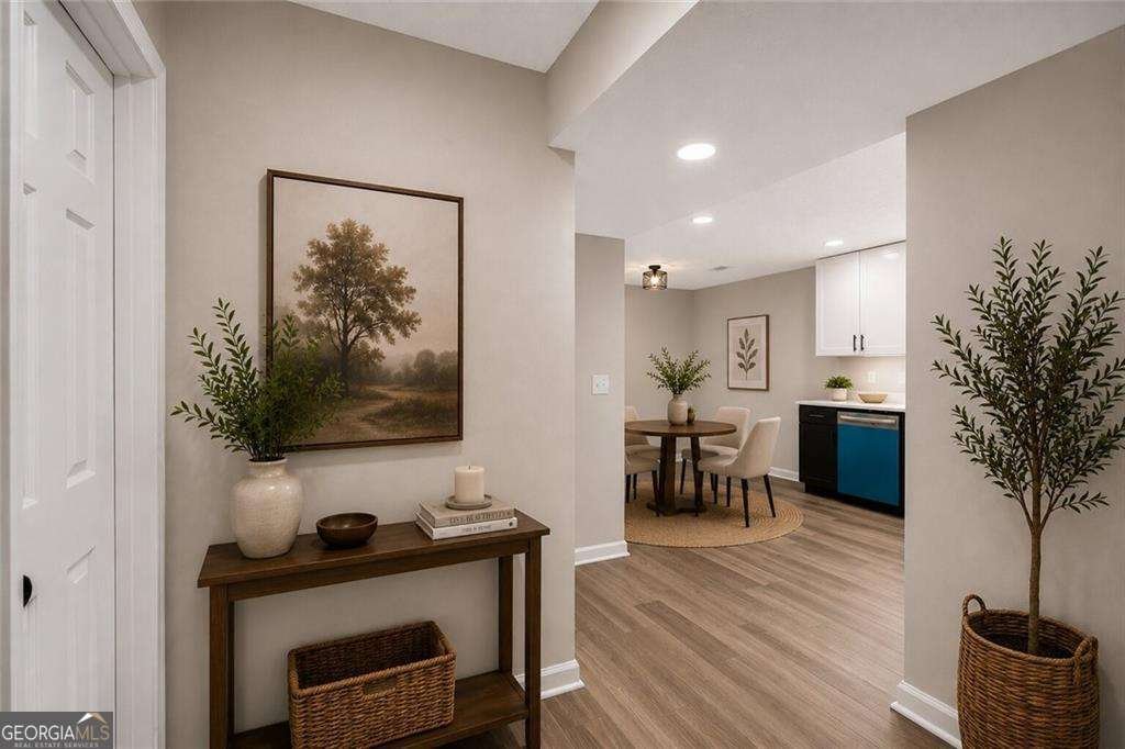 1044 Autumn Crest Court Stone Mountain - Photo 7