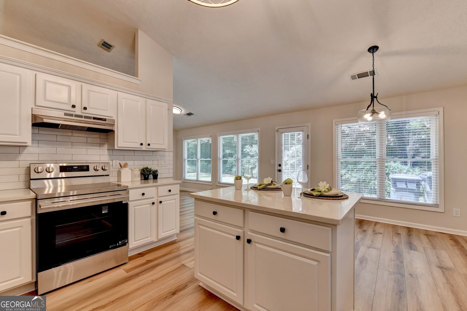 1581 Highland Bluff Court Suwanee - Photo 25