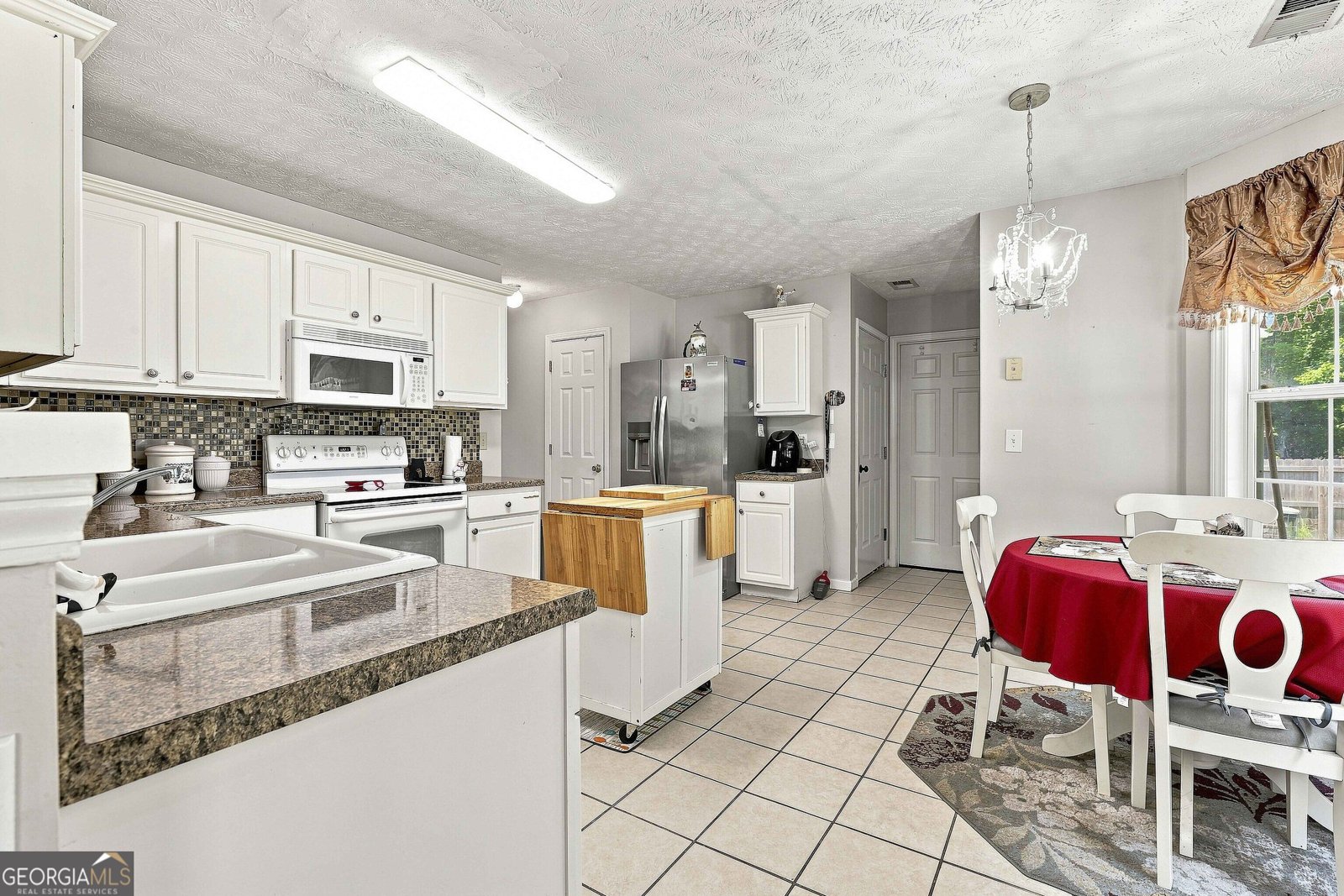 12198 Crestwood Court Fayetteville - Photo 15