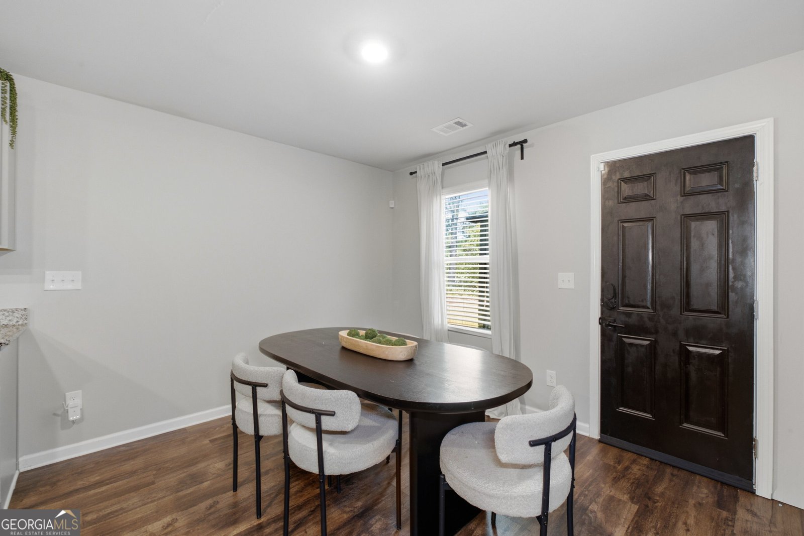 105 Oakbrook Lane Covington - Photo 17