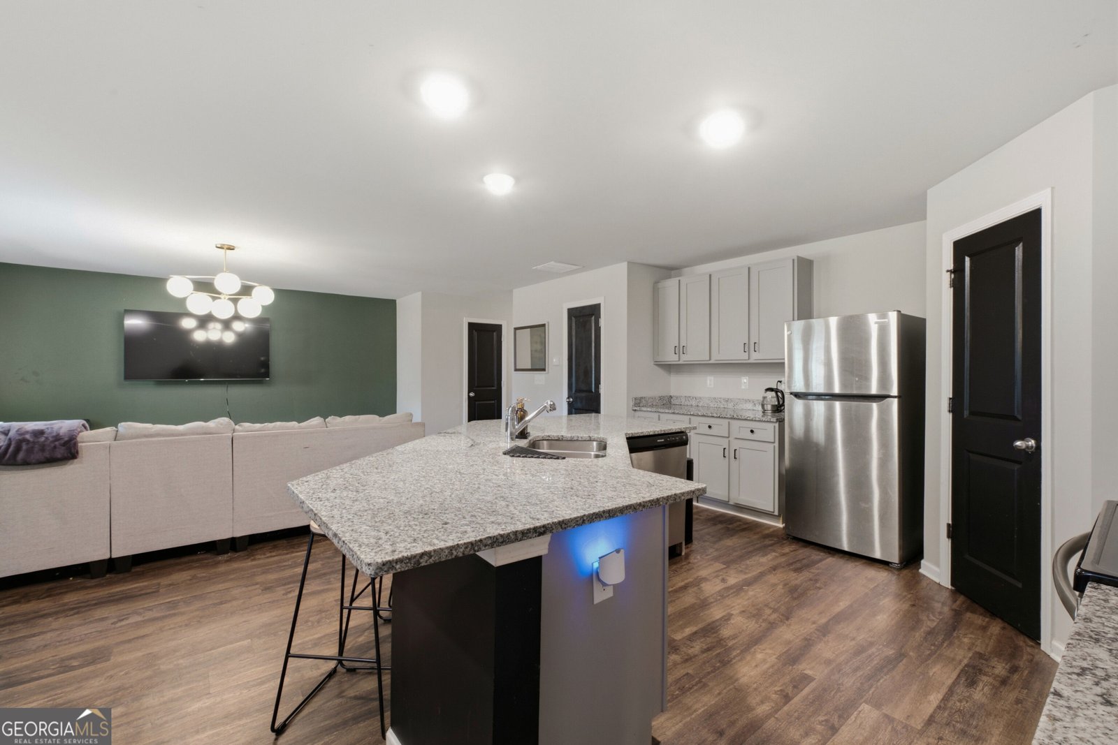 105 Oakbrook Lane Covington - Photo 18