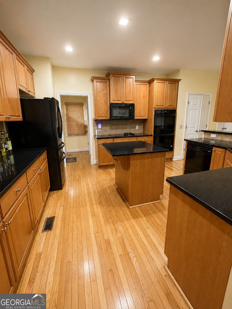 156 Evergreen Trail Atlanta - Photo 8