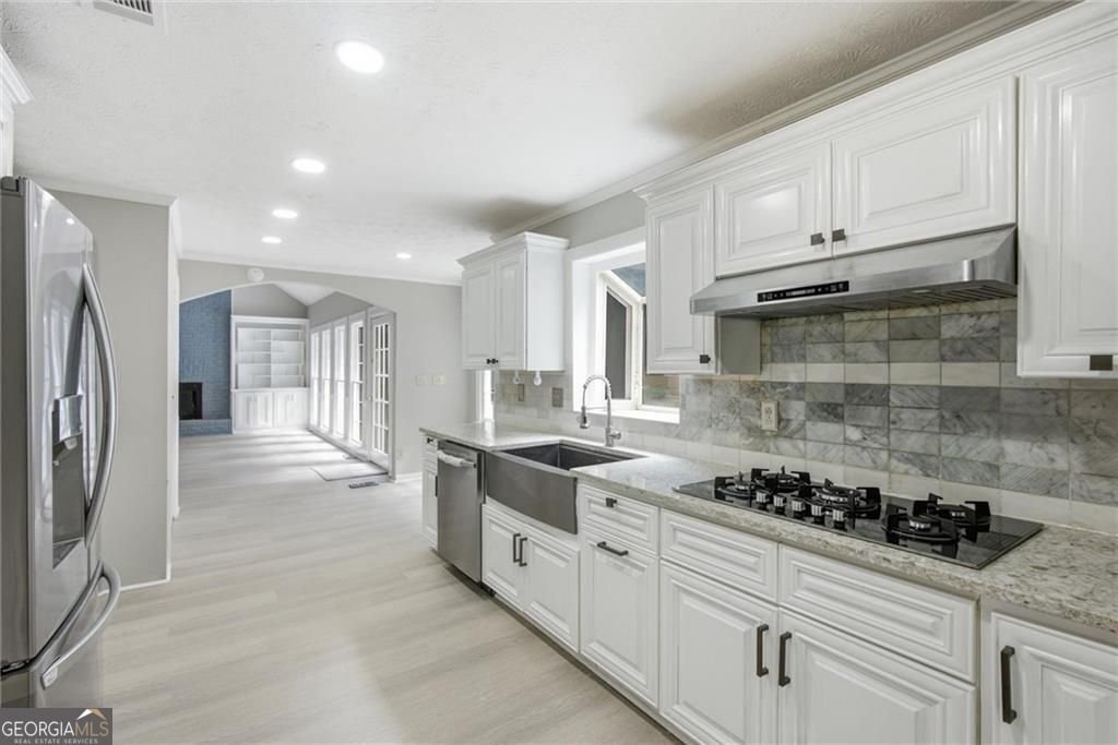 24 Planters Drive Lilburn - Photo 9