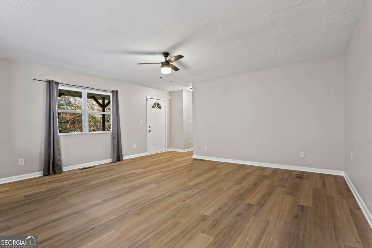 2255 Hunt Road Douglasville - Photo 8