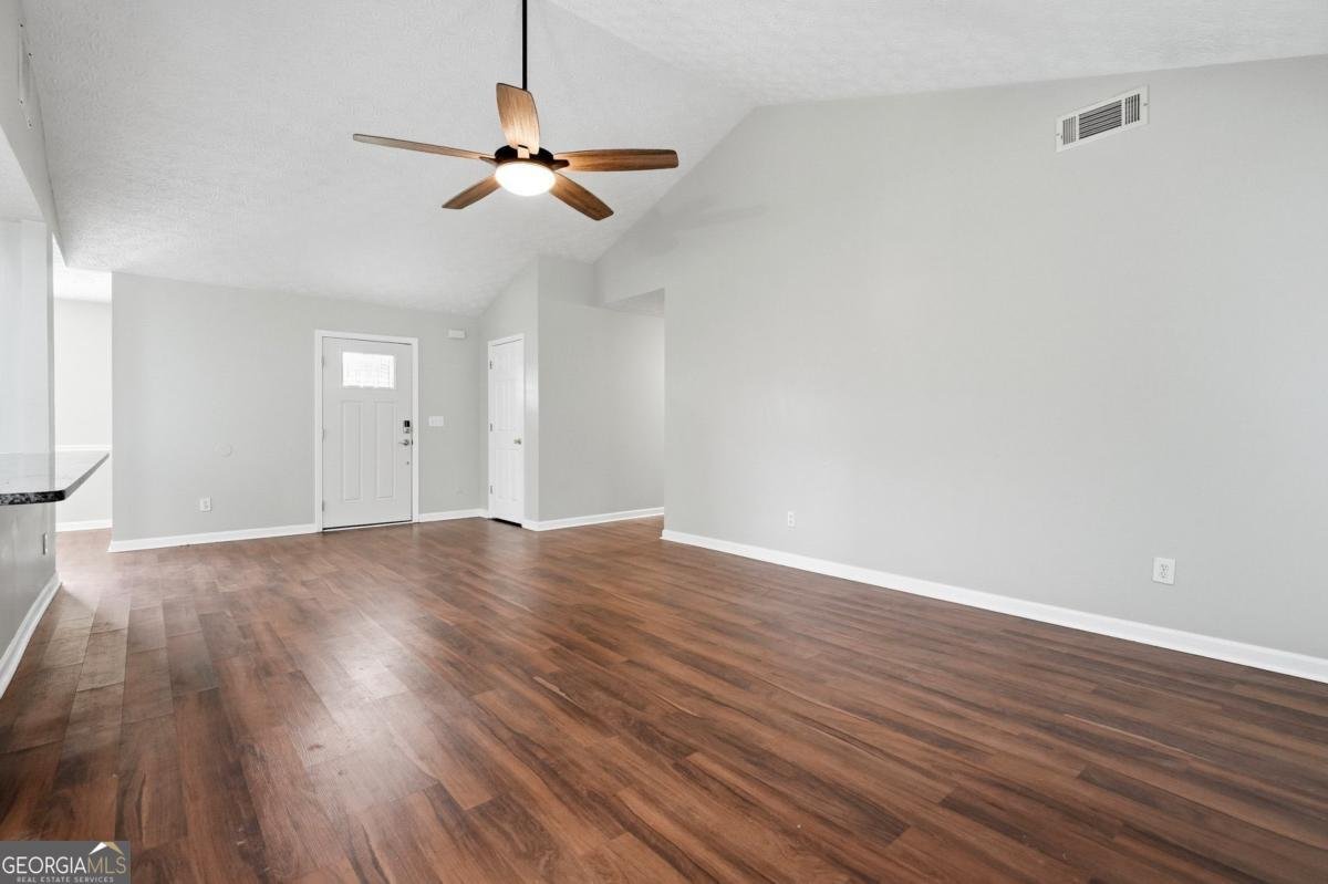 1105 Poplar Lane Loganville - Photo 12