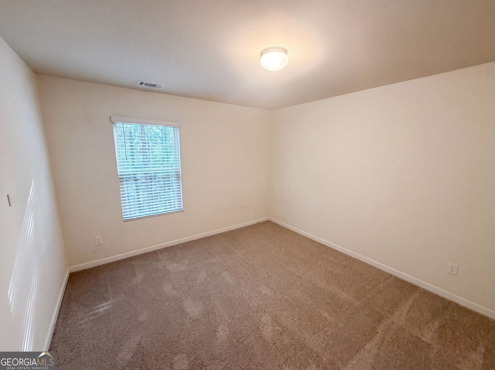 611 Dodson Lake Court Fairburn - Photo 8