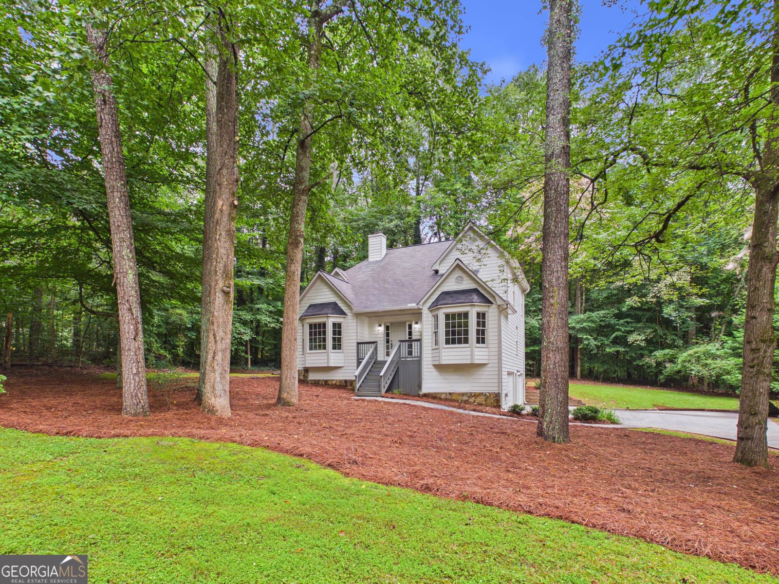 2855 Autumn Drive Canton - main photo