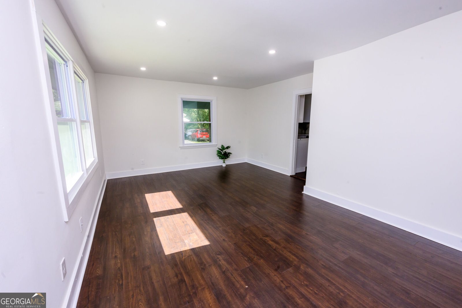 2970 Humphries Drive Atlanta - Photo 6