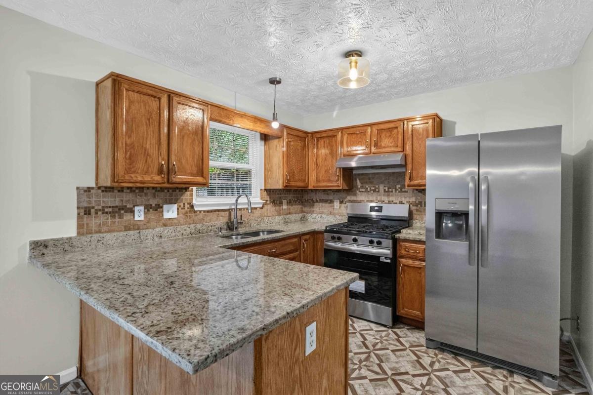 3011 Fields Drive Lithonia - Photo 6
