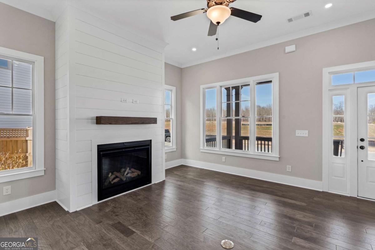 1360 Flora Drive Conyers - Photo 10