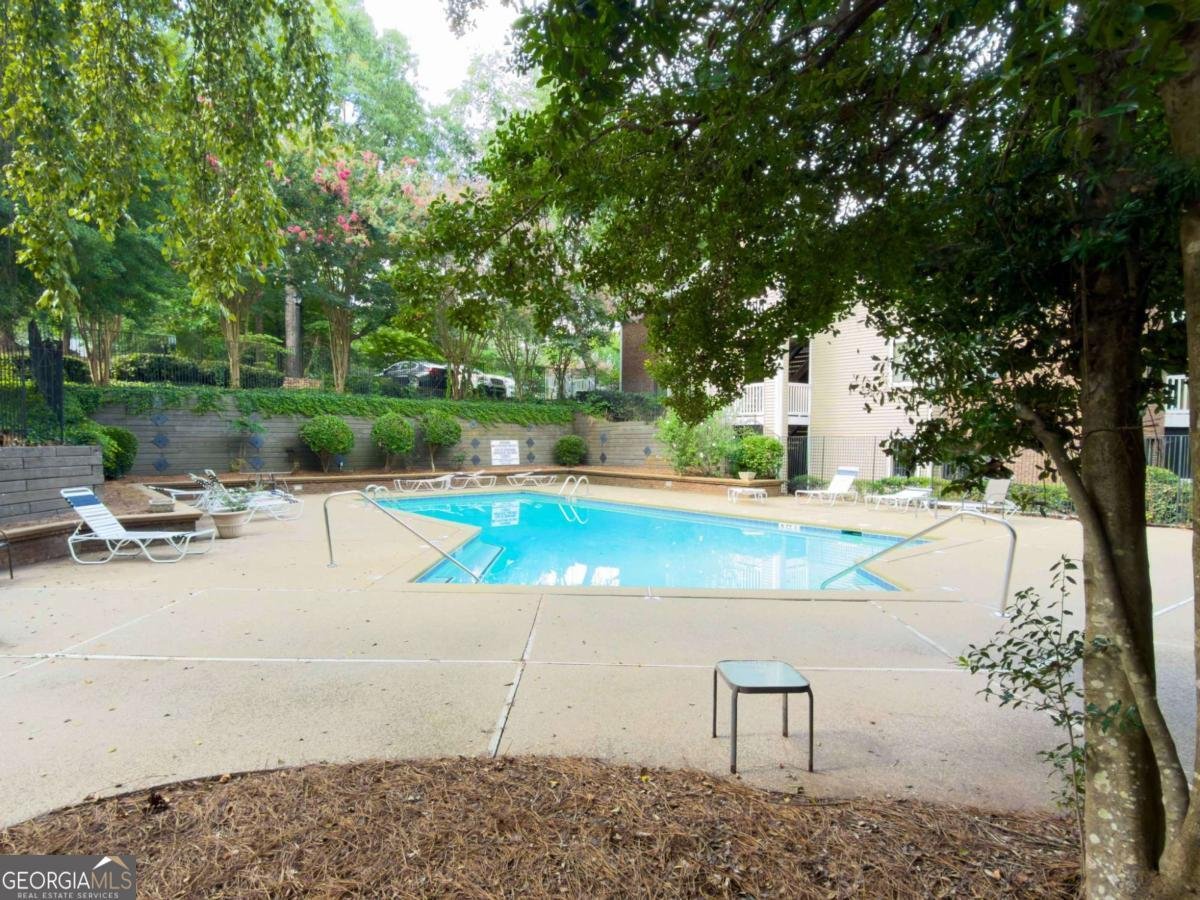 307 Barrington Hills Drive Sandy Springs - Photo 33