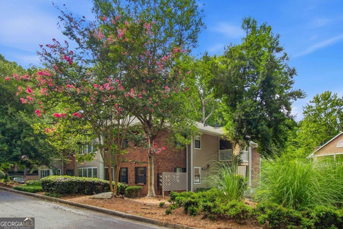 307 Barrington Hills Drive Sandy Springs - Photo 35