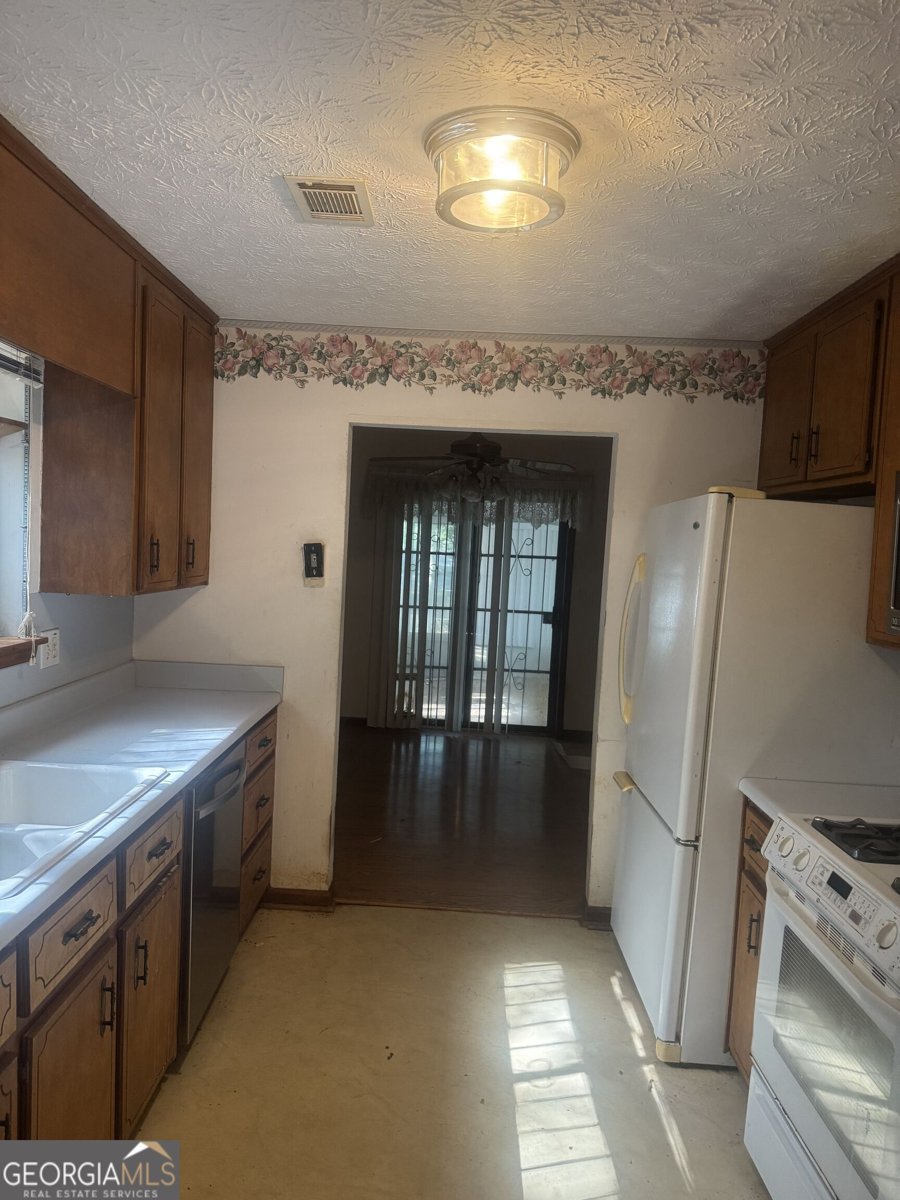 2031 Battlement Lane Riverdale - Photo 10