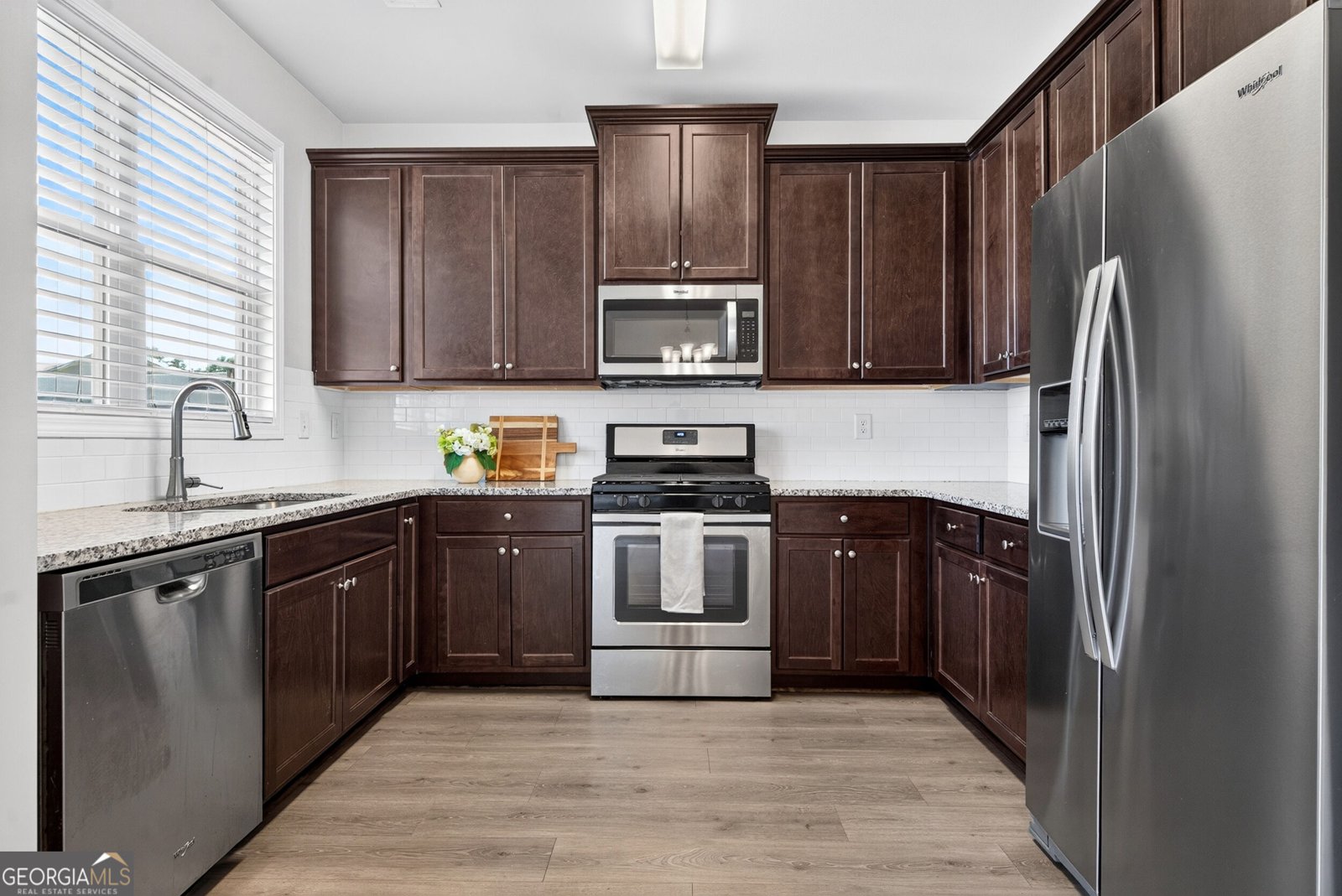 4688 Beacon Ridge Lane Flowery Branch - Photo 10