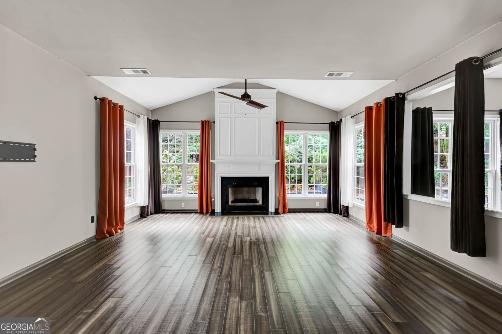 169 Eastham Court Suwanee - Photo 14