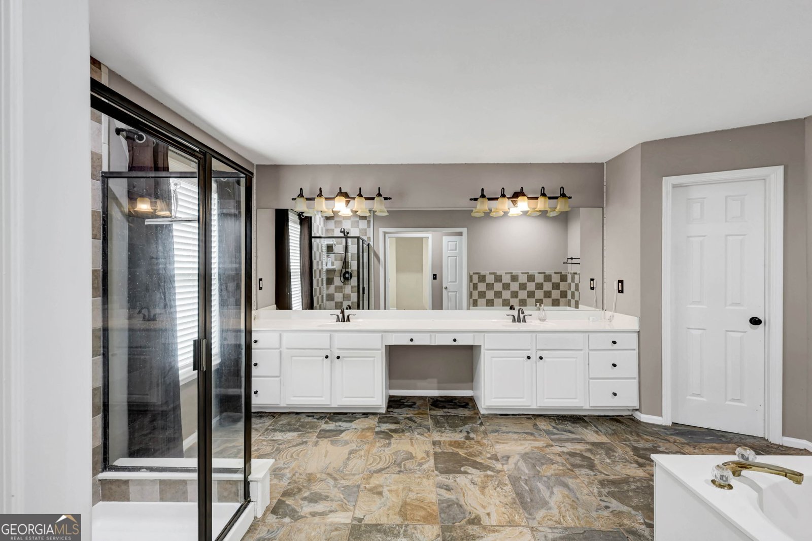 169 Eastham Court Suwanee - Photo 18