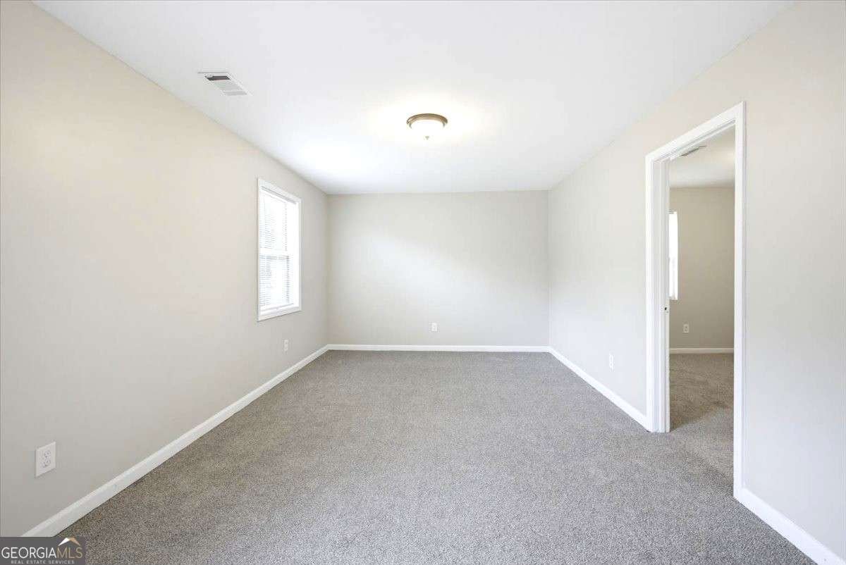 5612 Pine Gate Drive Atlanta - Photo 10