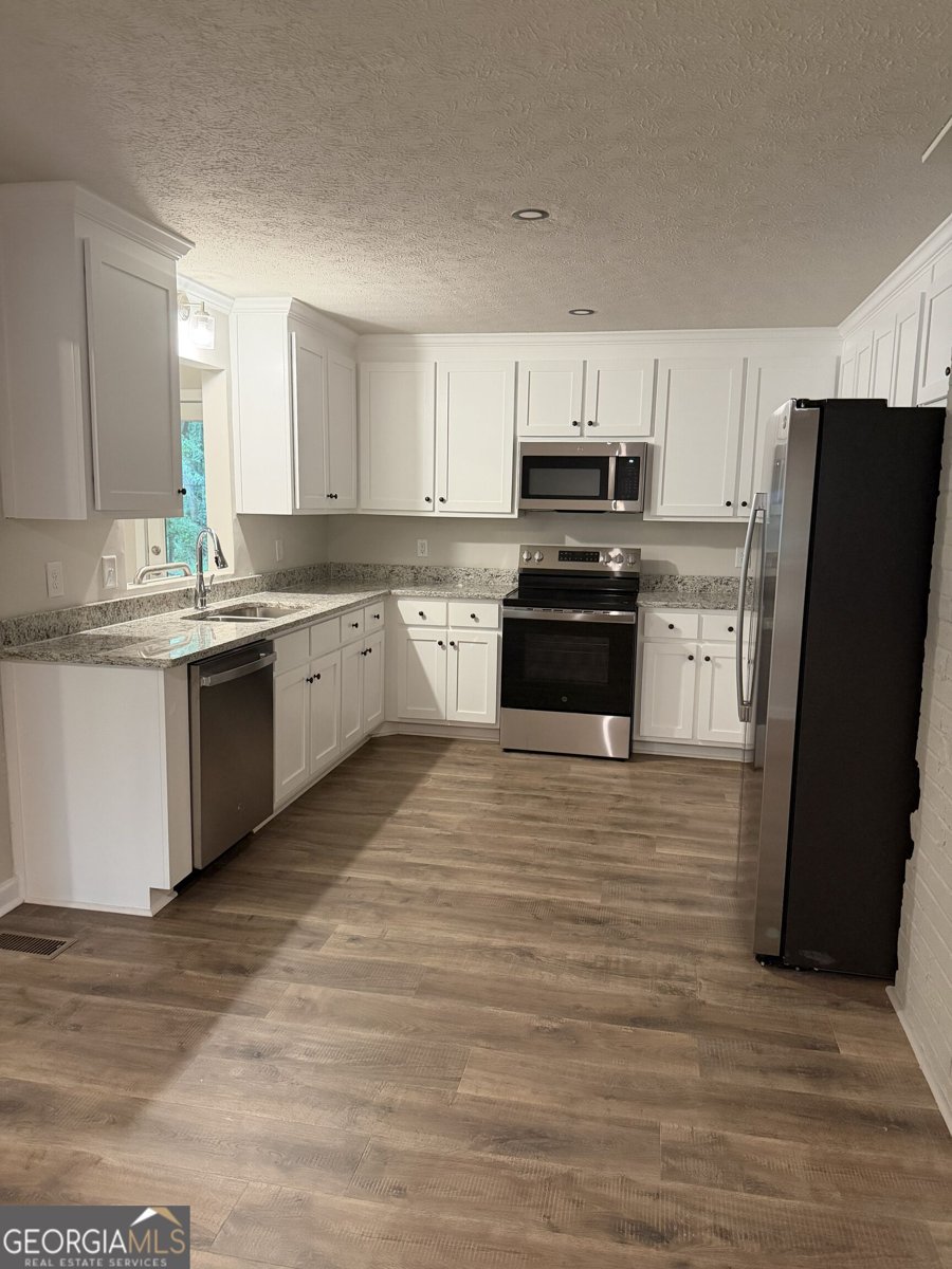 290 Booth Road statham - Photo 7