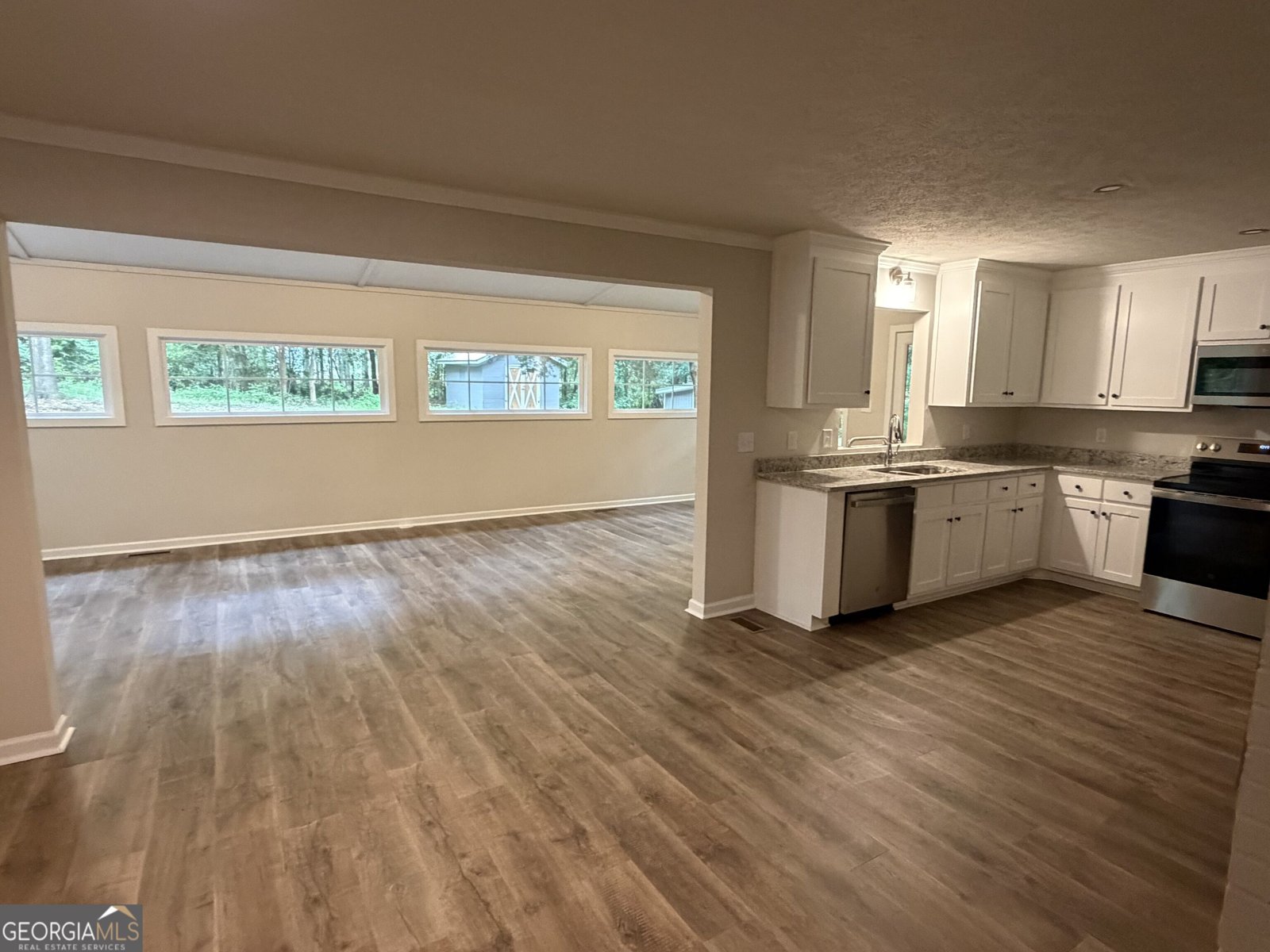 290 Booth Road statham - Photo 8