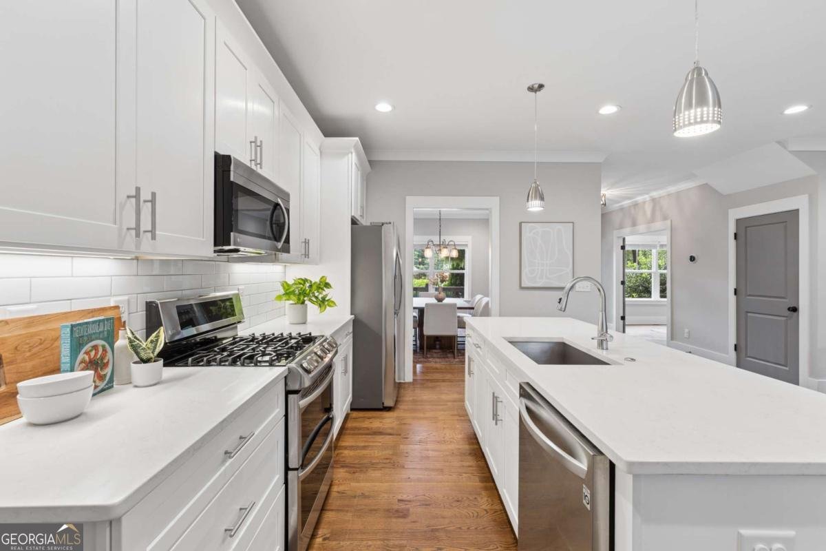 859 East Avenue Scottdale - Photo 14