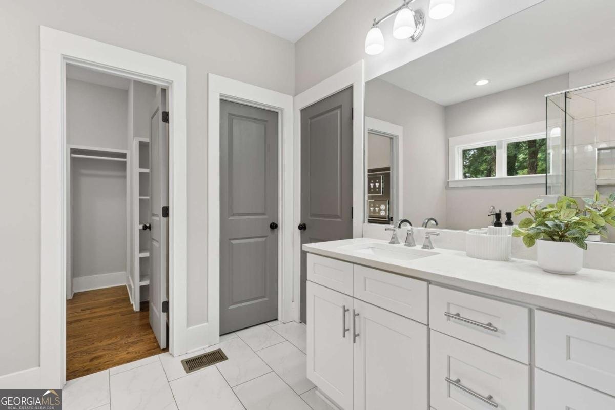 859 East Avenue Scottdale - Photo 25