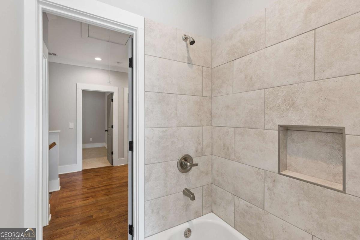 859 East Avenue Scottdale - Photo 32
