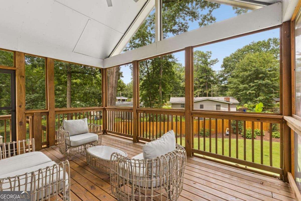 859 East Avenue Scottdale - Photo 40