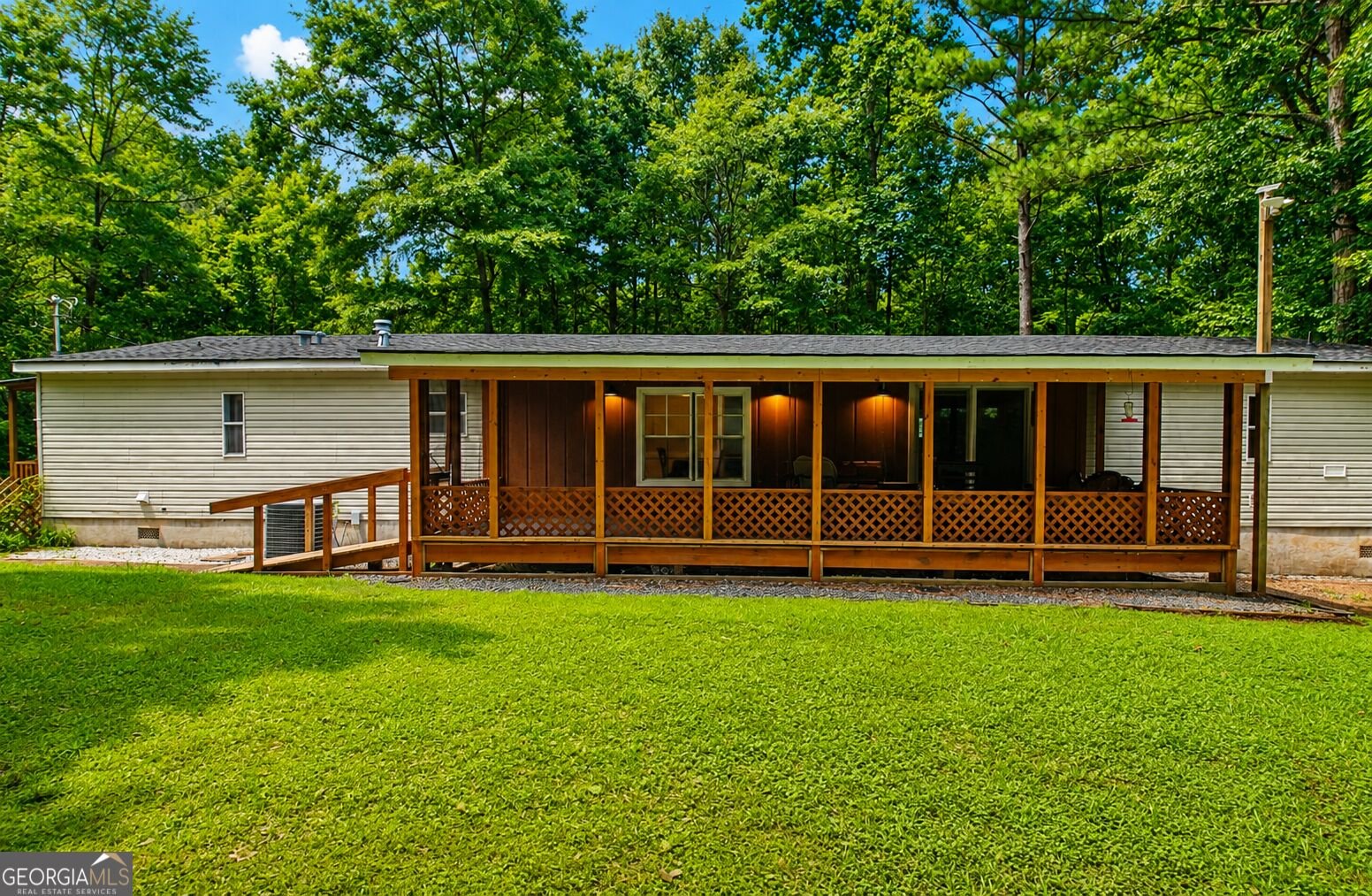 8622 Whitehouse Parkway Woodbury - main photo