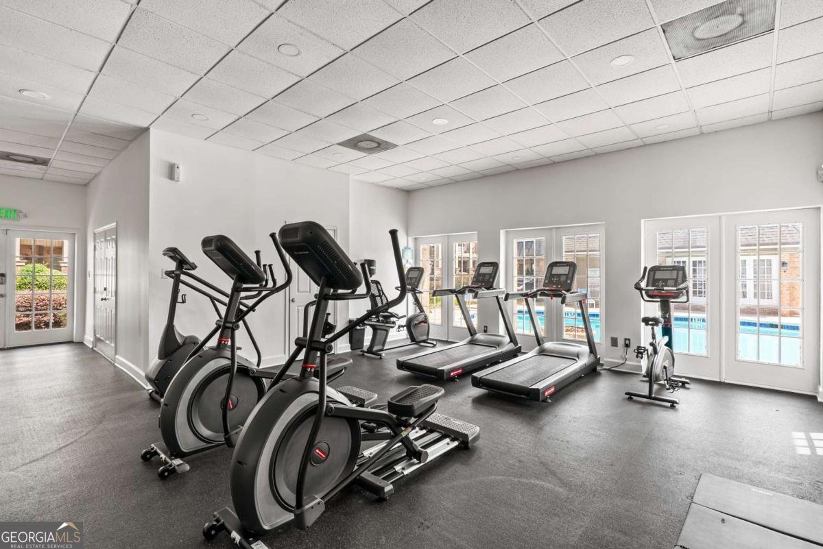 6980 Roswell Road Atlanta - Photo 17