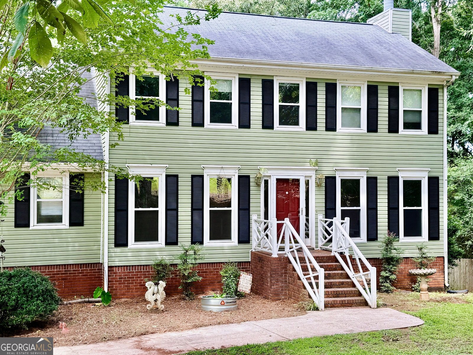 206 Sturbridge Drive Lagrange - main photo