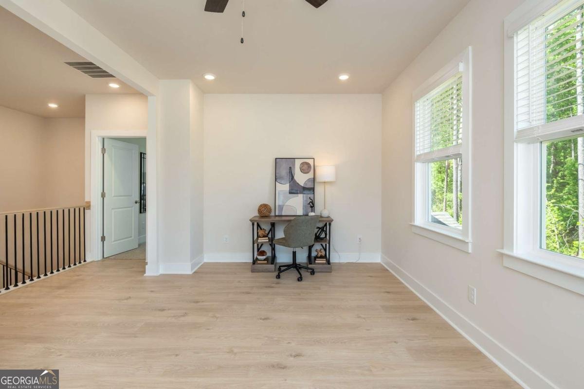 5587 Overview Drive Flowery Branch - Photo 33