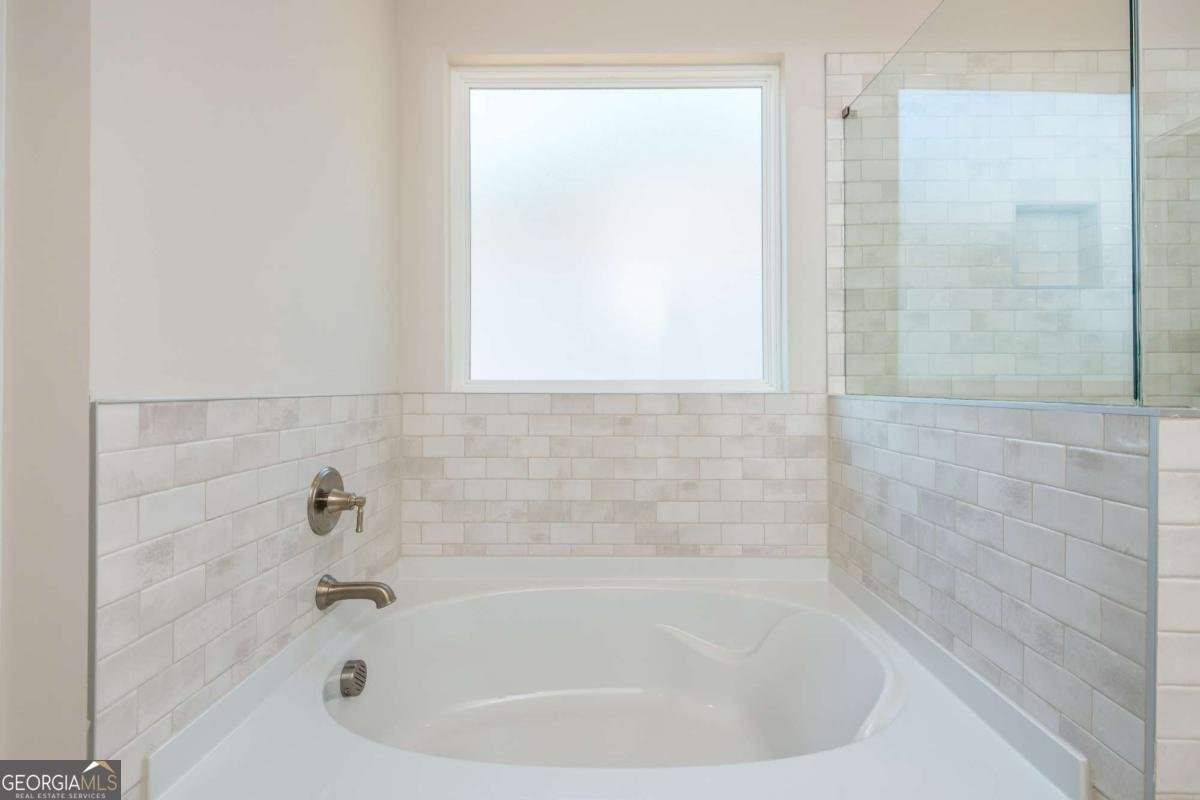 5587 Overview Drive Flowery Branch - Photo 49