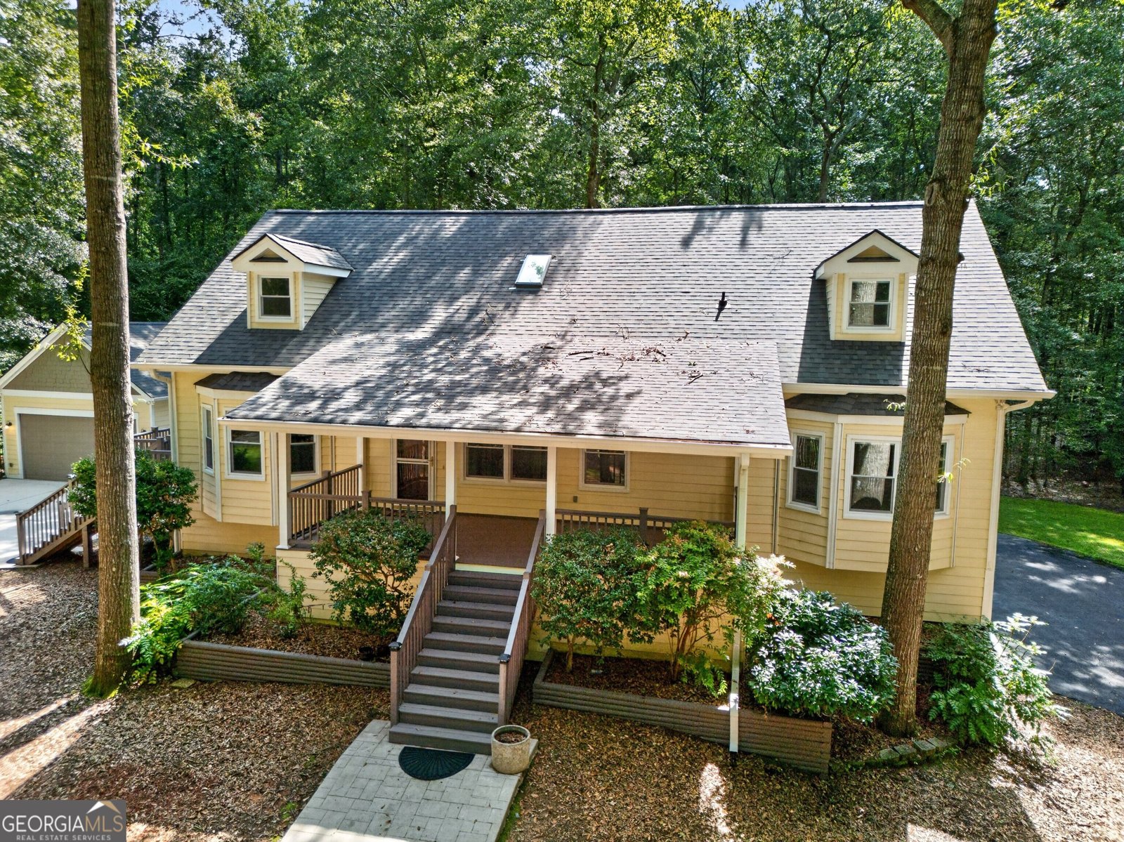 121 Broom Boulevard Fayetteville - main photo