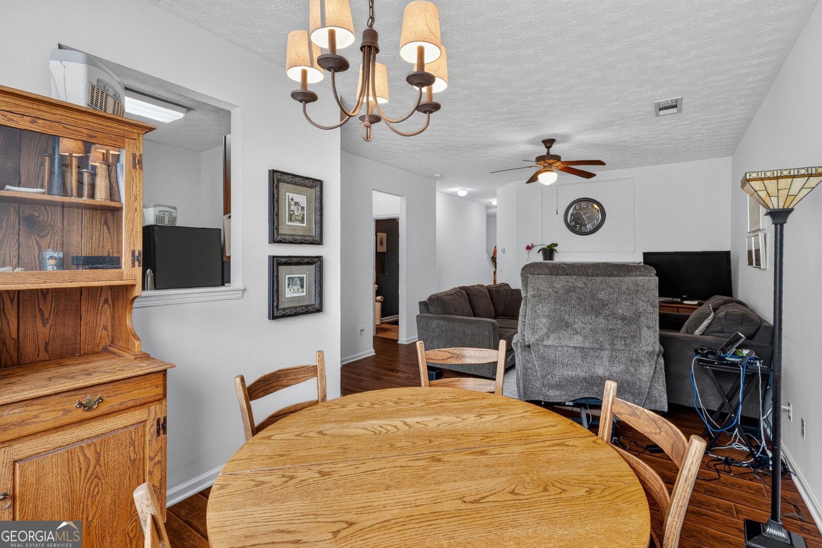 6647 Splashwater Drive Flowery Branch - Photo 10