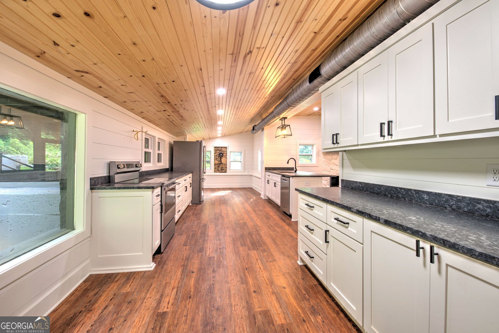 56 Hawthorn Lane Clayton - Photo 15