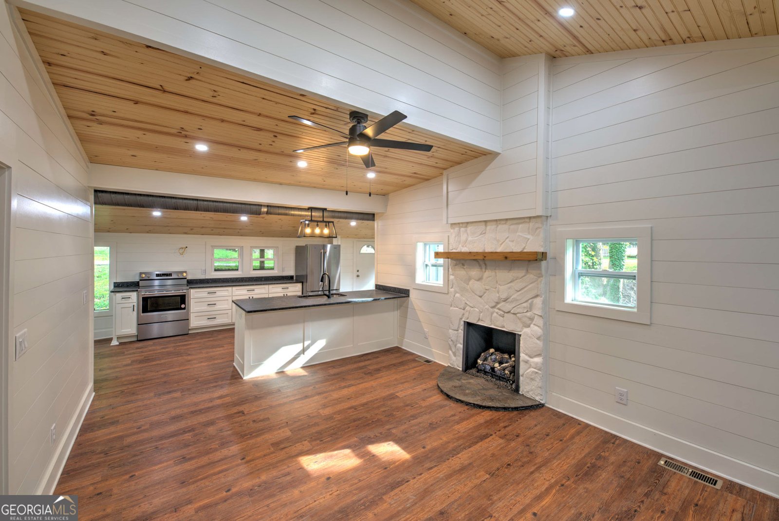 56 Hawthorn Lane Clayton - Photo 30