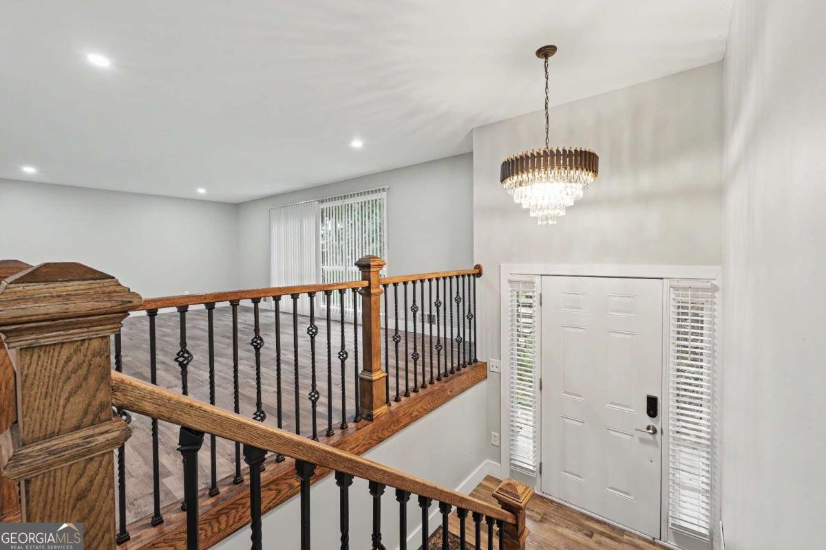 2276 Skyline Drive Gainesville - Photo 8