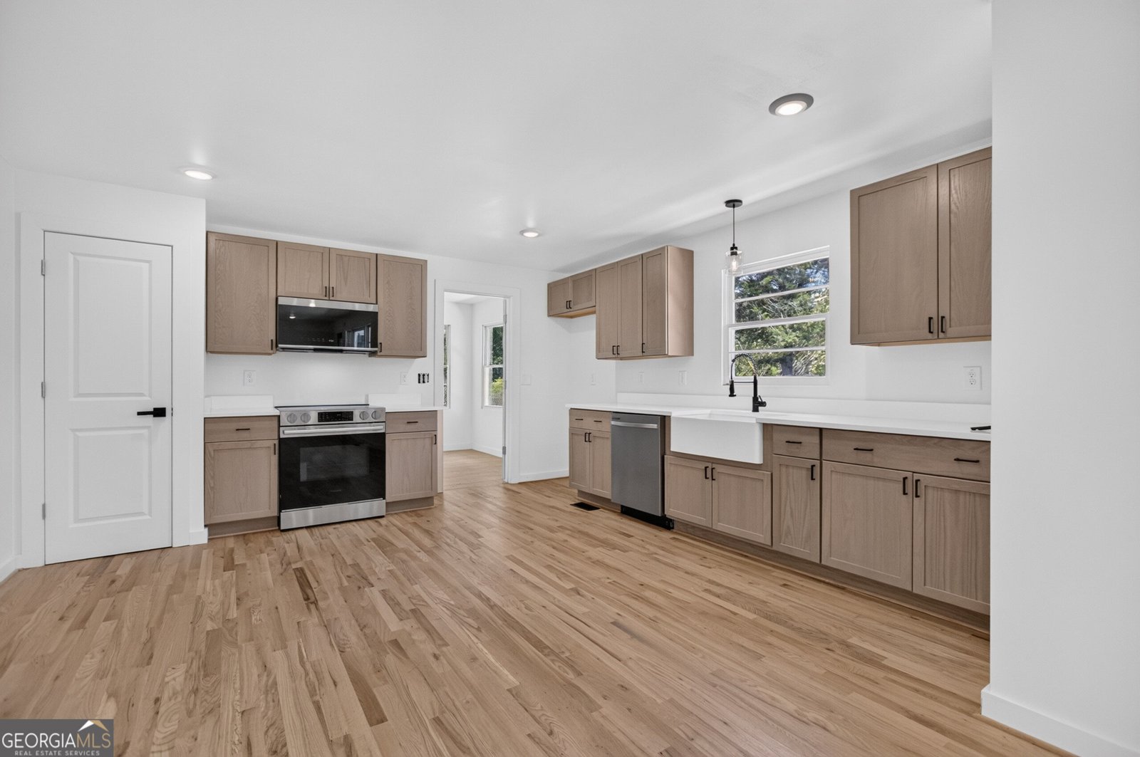 501 McSpadden Circle Centre - Photo 10