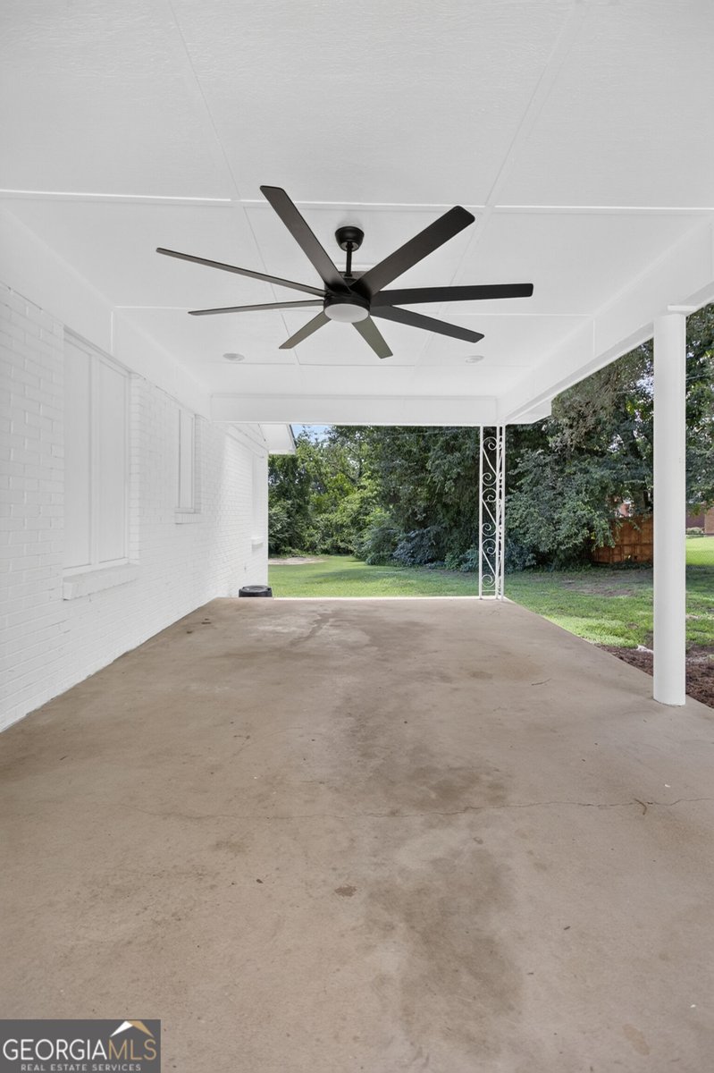 501 McSpadden Circle Centre - Photo 32