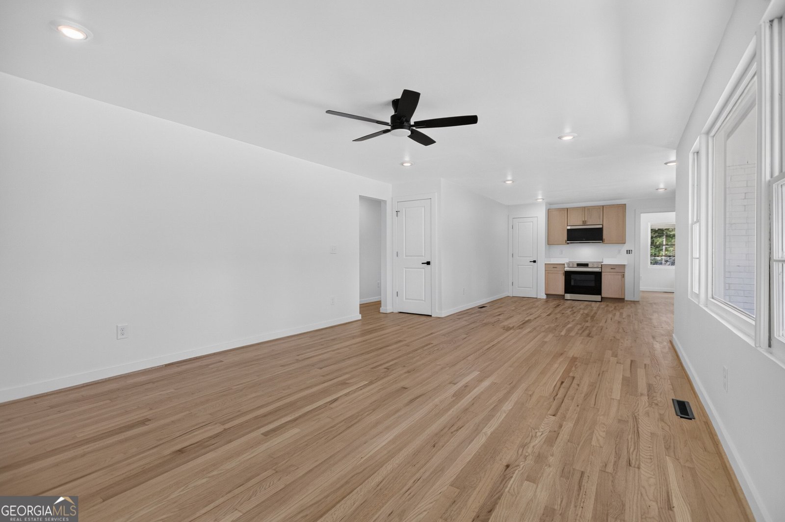 501 McSpadden Circle Centre - Photo 8