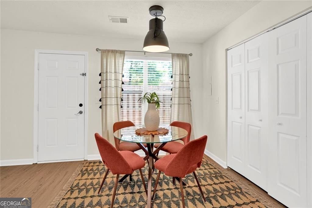 604 Ivey Court Woodstock - Photo 7