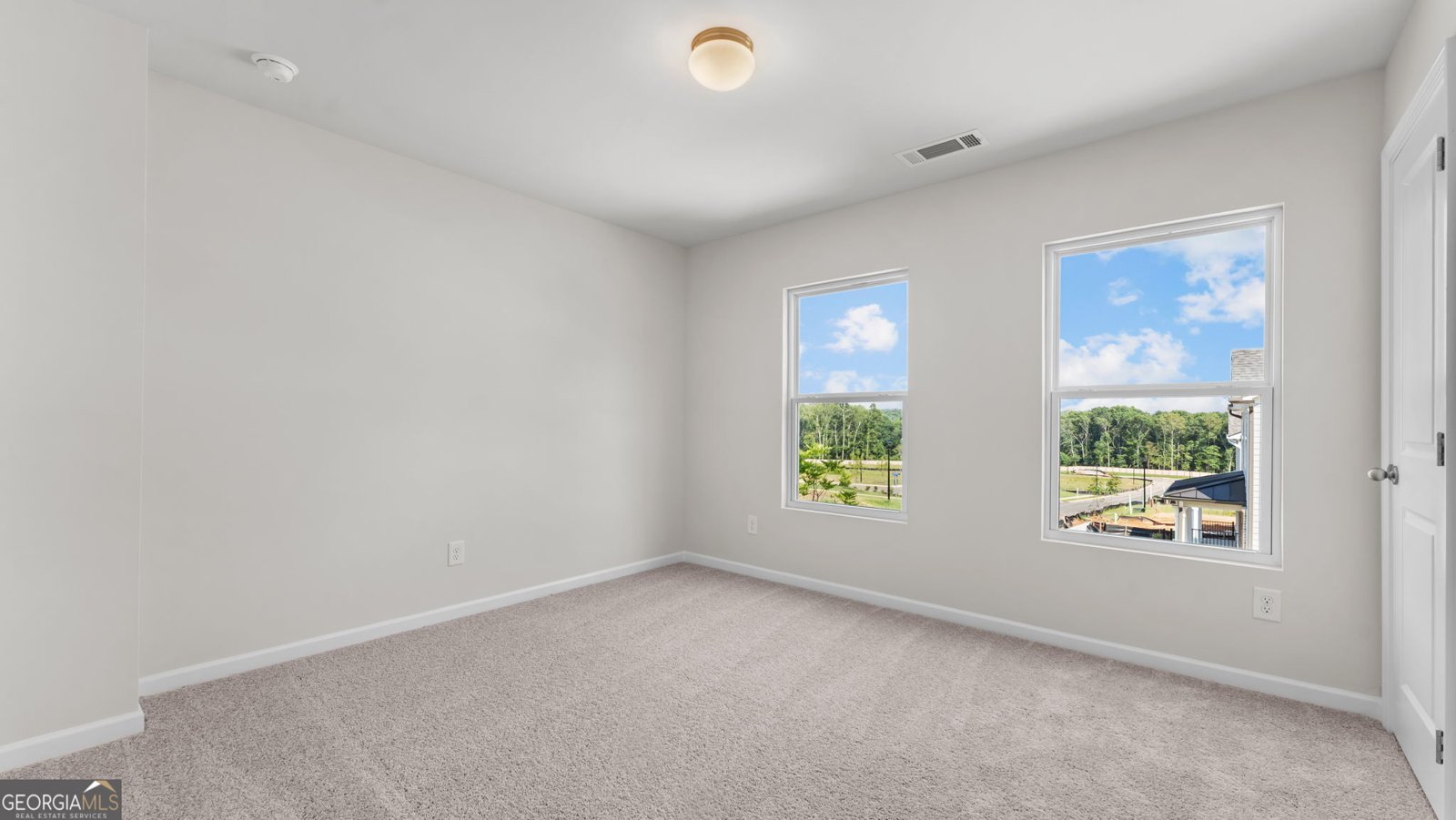 5245 Gainesville Street Flowery Branch - Photo 10